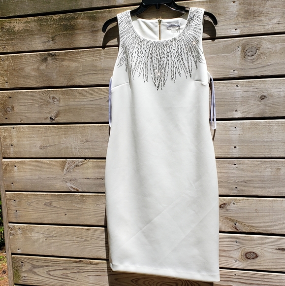 Calvin Klein Dresses & Skirts - Calvin Klein NWT Stunning Dress 😍